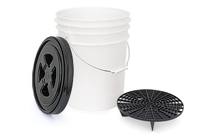 APS Basics Wash Bucket Kit -  Wascheimer 20L mit Schmutzsieb und Schraubdeckel
